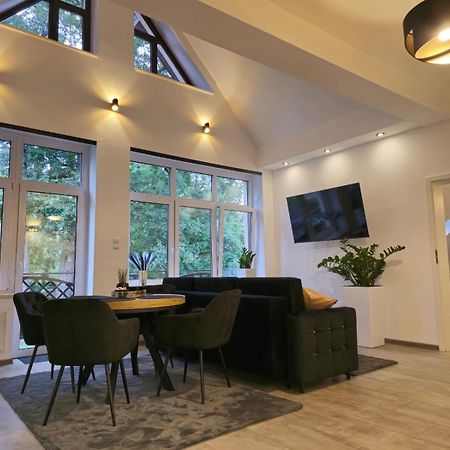 Wyjatkowy Apartament W Miliczu Ngoại thất bức ảnh