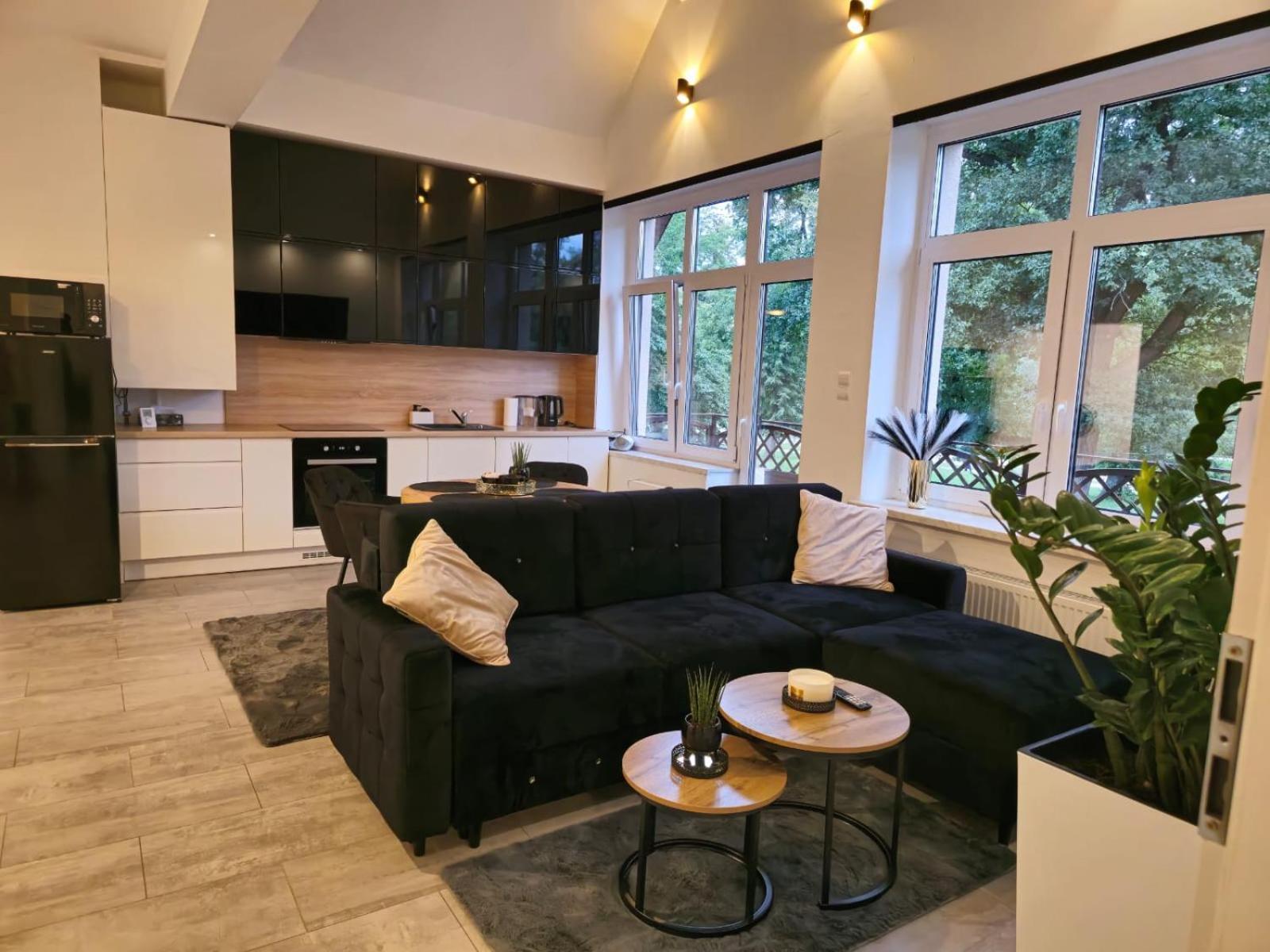 Wyjatkowy Apartament W Miliczu Ngoại thất bức ảnh