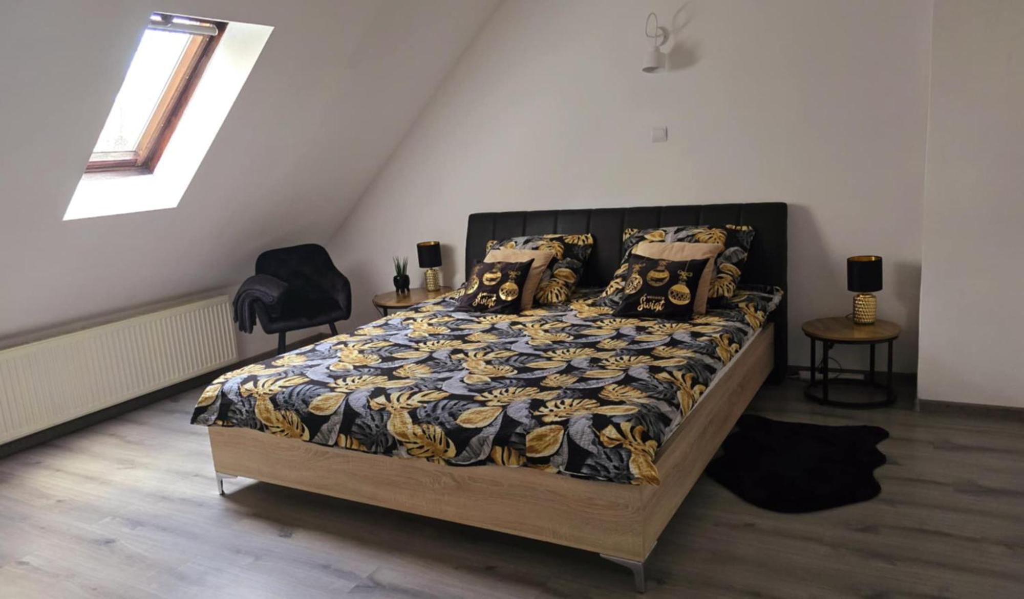 Wyjatkowy Apartament W Miliczu Ngoại thất bức ảnh